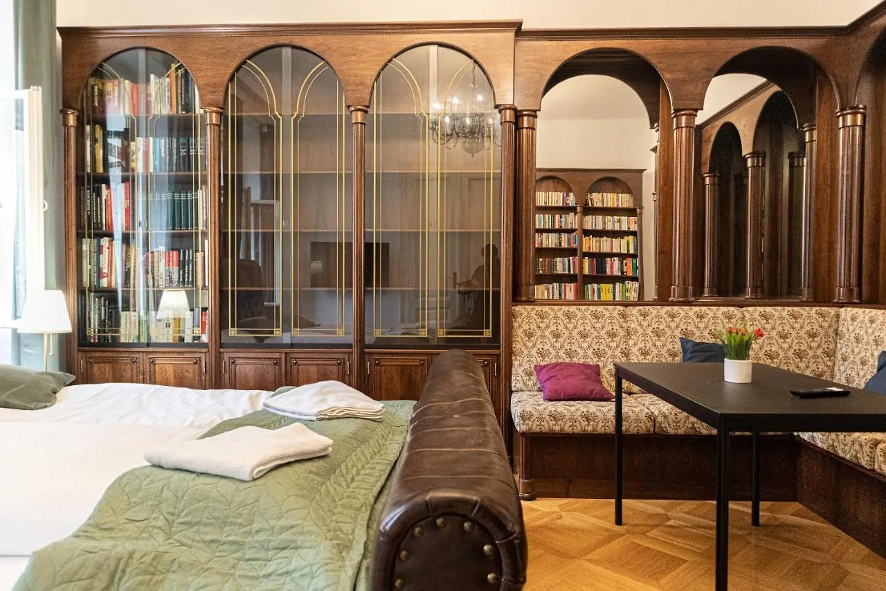 Large 4Br Apt Near Karlsplatz Ideal For Big Groups فيينا