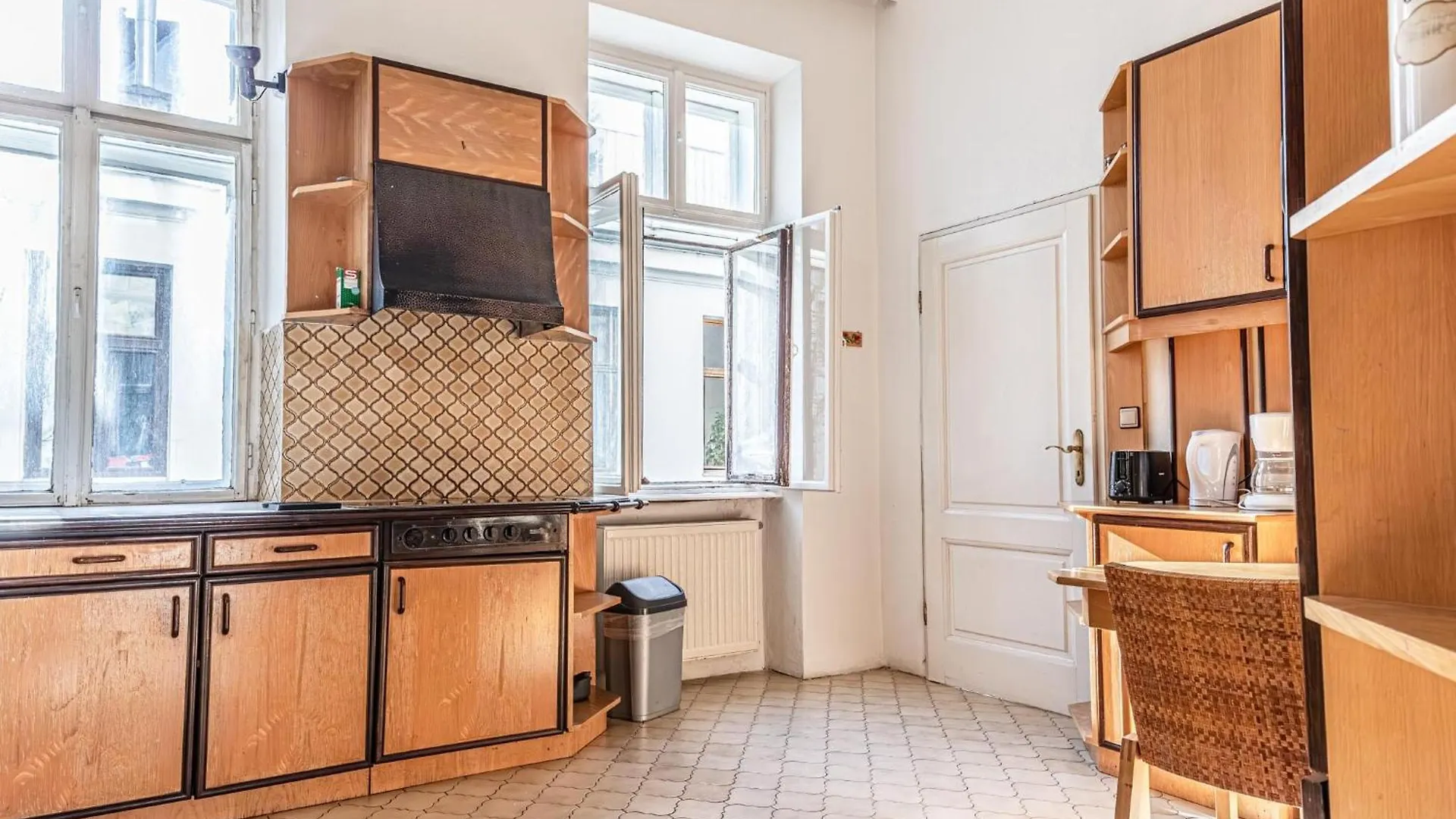 Large 4Br Apt Near Karlsplatz Ideal For Big Groups فيينا 0*,